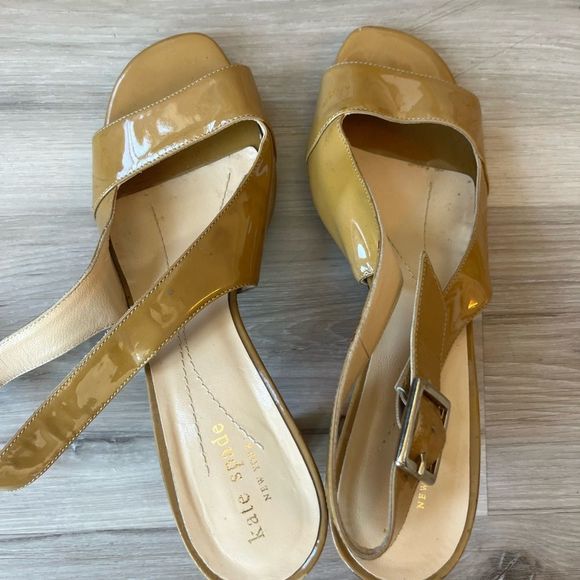 Kate Spade Tan Patent Leather Heels - Picture 6 of 11